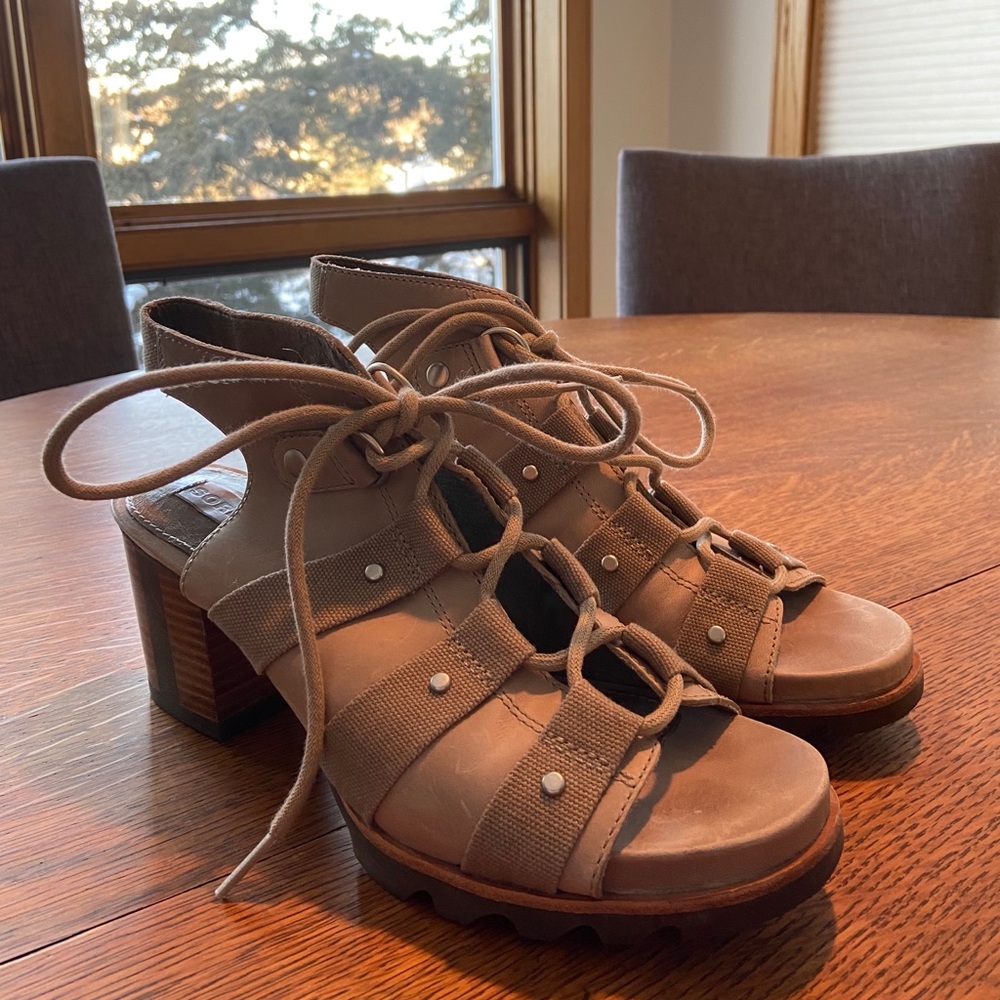 SOREL Addington Sandals